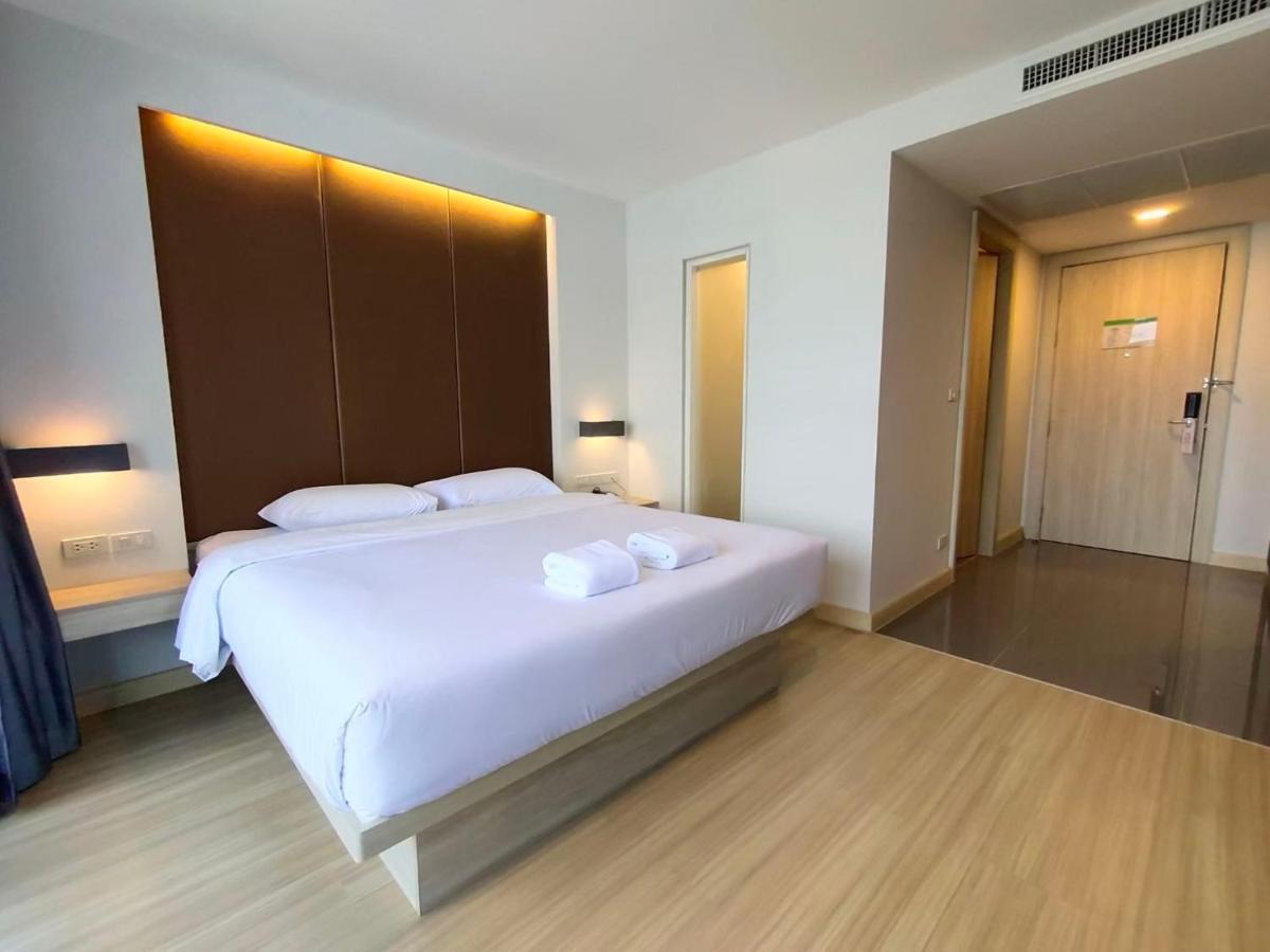 Ebina House - Sha Extra Plus Бангкок Экстерьер фото